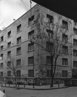 90