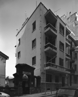 105