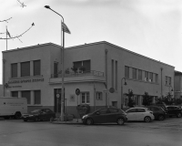 109
